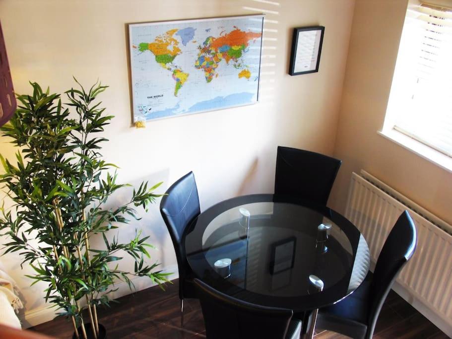 Must See, Quality 1 Bed, Romford, 20 Mins C.London Kültér fotó