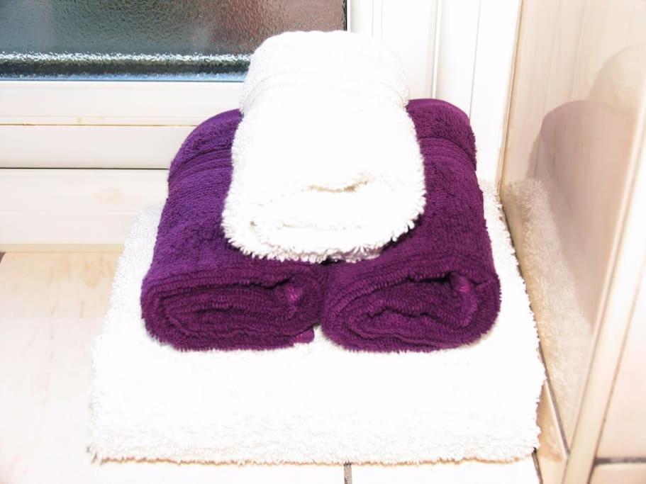 Must See, Quality 1 Bed, Romford, 20 Mins C.London Kültér fotó