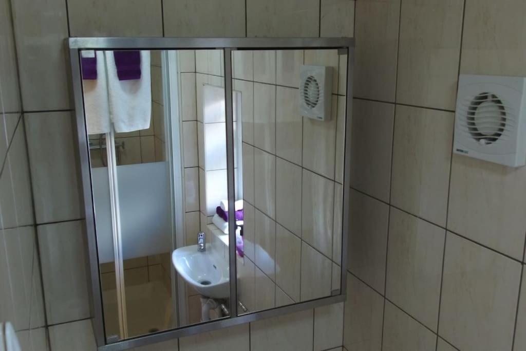Must See, Quality 1 Bed, Romford, 20 Mins C.London Kültér fotó